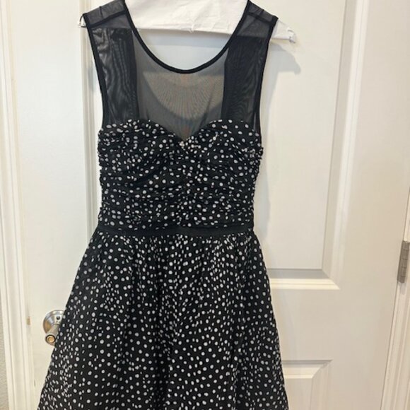 Guess black sleeveless polka dress with lace size M - Picture 3 of 3